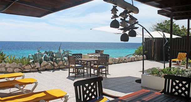 Waterside Apartments & Dive / Kangreeuw